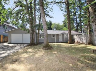 17681 Mardee Ave, Lake Oswego, OR 97035