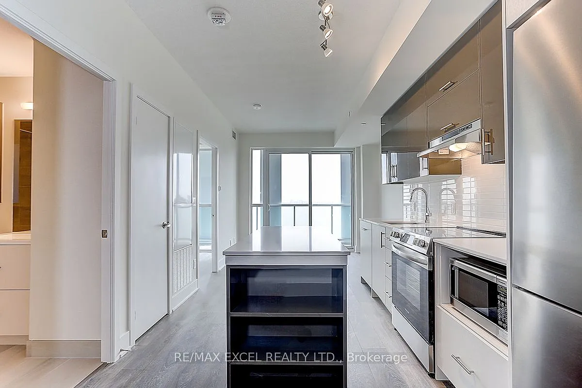 2 bed, $2,150 — Photo 2