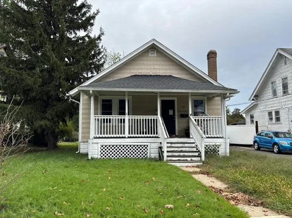 41 Howard St, Vineland, NJ 08360