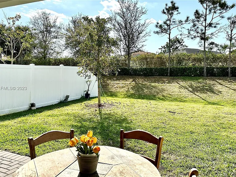 11349 SW Lyra Dr — Photo 23
