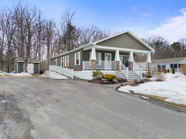 207 Vagabond Street, Scarborough, ME 04074