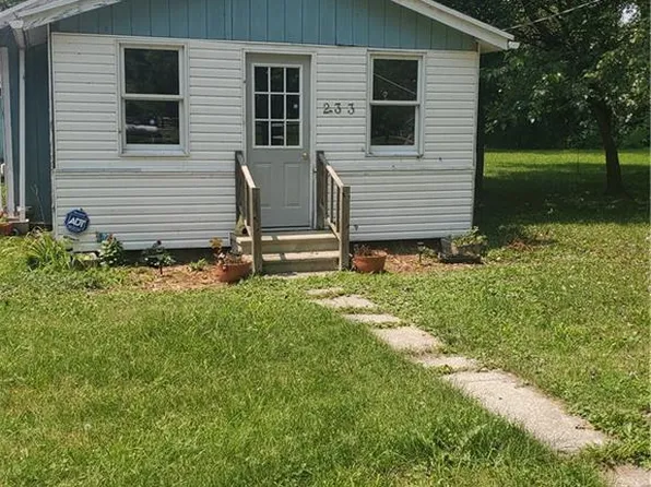 233 Roberta Dr, Curtice, OH 43412