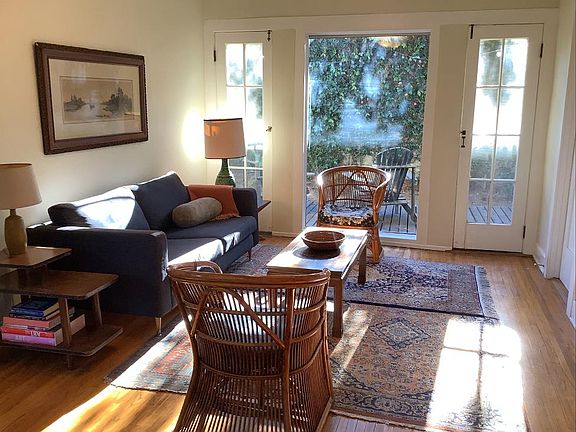 Living room in AM light (8:30am in February), looking to back yard