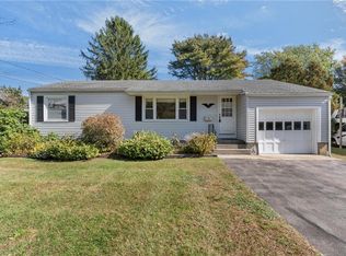 8 Wilder Ave, Westerly, RI 02891