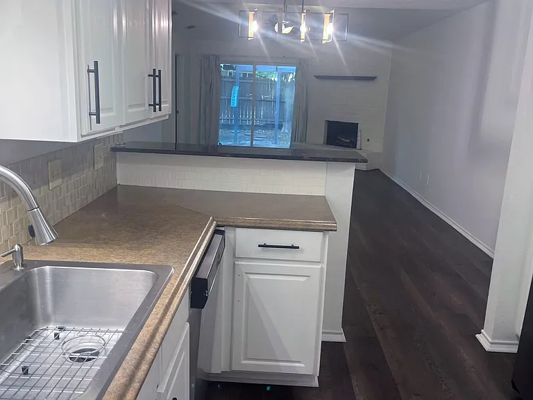 1805 Bristol Cv #1805 — Photo 6