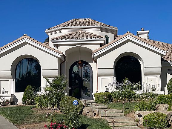 2nd image of 9282 N Valley Green Dr