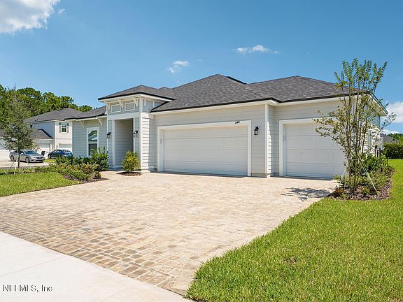 3rd image of 346 SILVER HERON Way