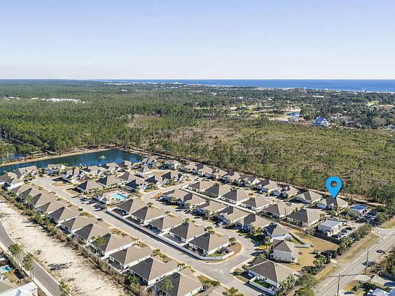 5th image of 36 Pine Lake Dr