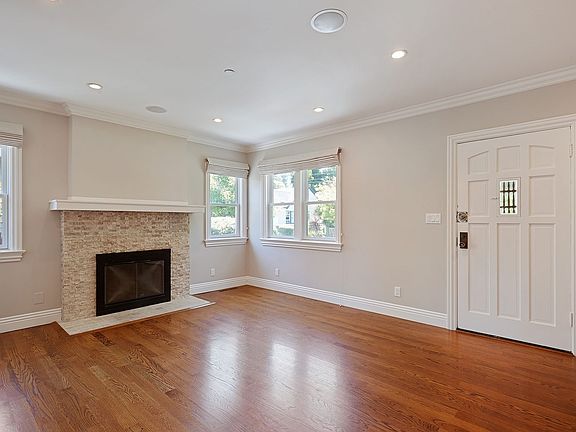 5th image of 822 Linden Ave