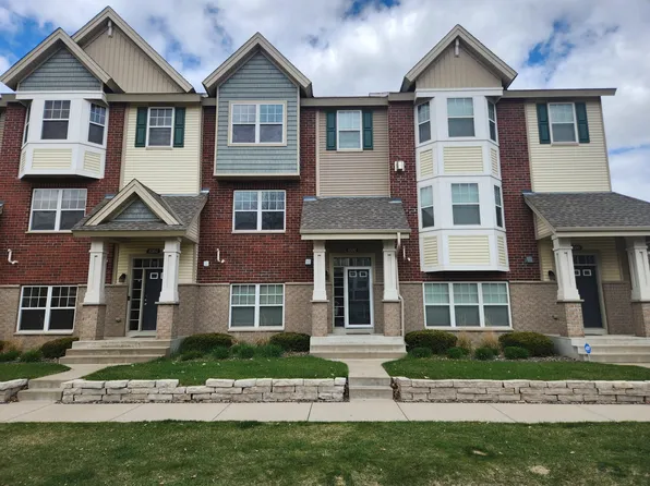 8302 Emery Pkwy N, Champlin, MN 55316