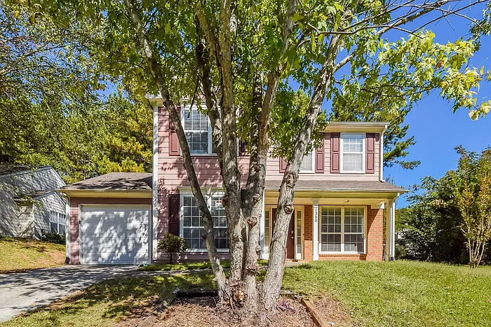 1350 Ambercrest Way — Photo 1