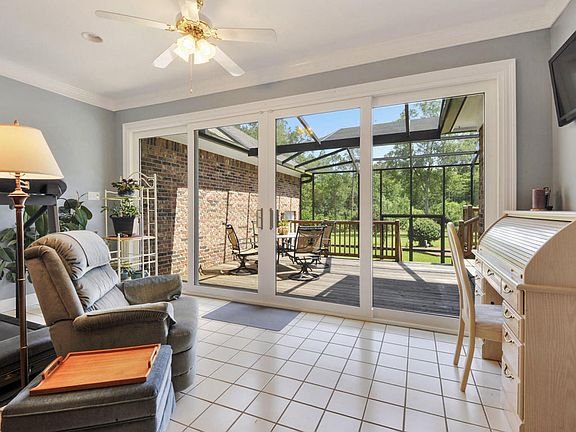 5th image of 14525 Laurelwood Dr