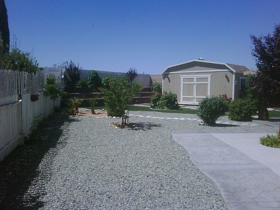 3rd image of 10776 Rose Ct