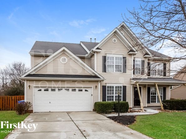 130 Rusty Nail Dr