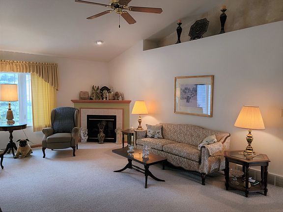 1 side of Living room