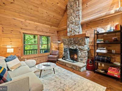 47 Gore Rd, Castleton, VA, 22716