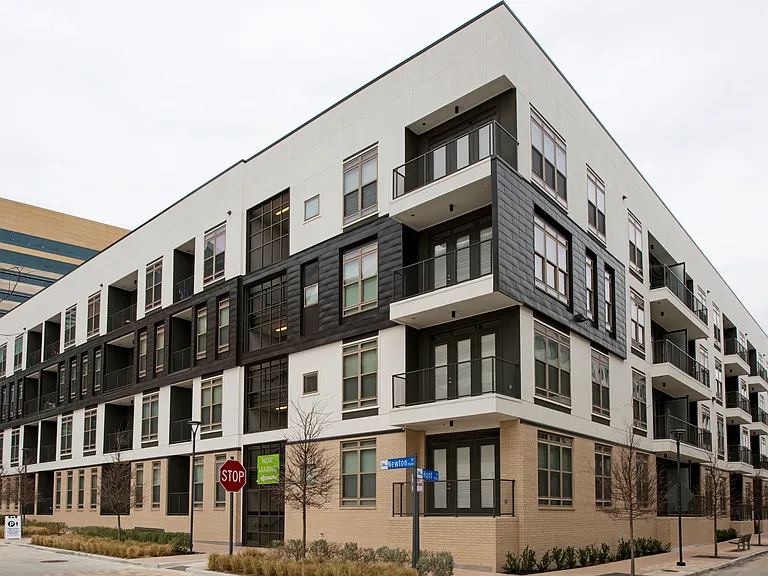 Anthem Cityline Apartments — Photo 38