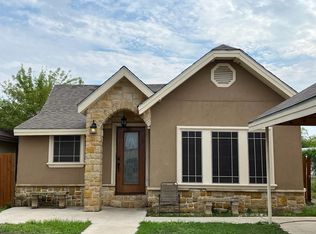 2176 Camino Del Sol, Eagle Pass, TX 78852