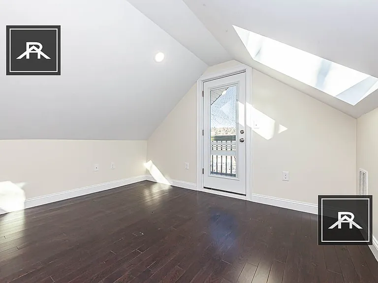 50 Caldwell Rd — Photo 33