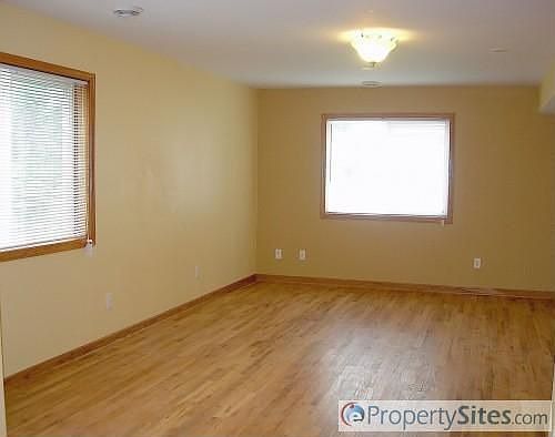 4th image of 1612 25th Ave N