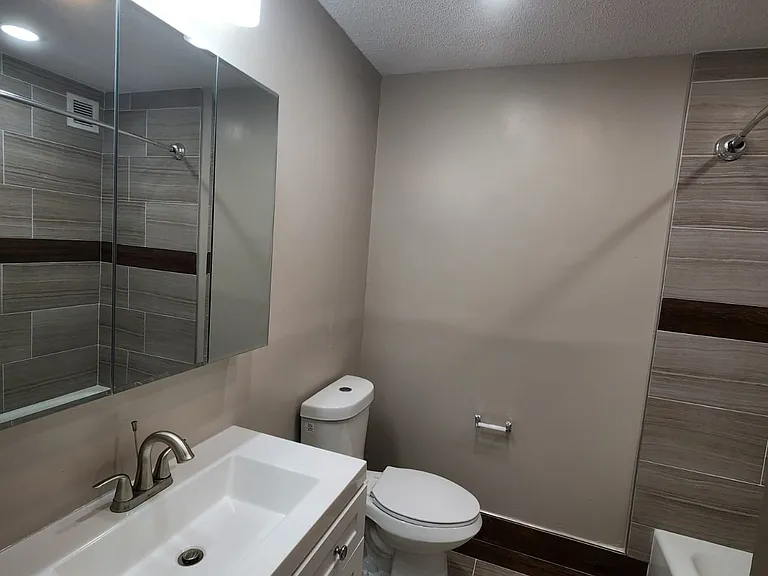 352 Schraffts Dr — Photo 13