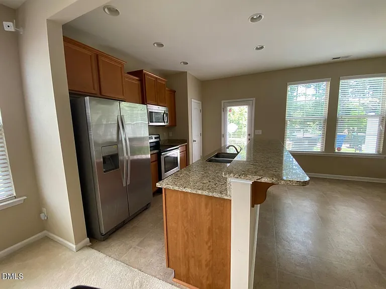 2801 Benevolence Dr — Photo 7