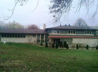 2424 Estella St, Perry, IA 50220