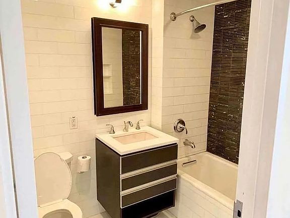 5th image of 9939 66th Ave APT 307