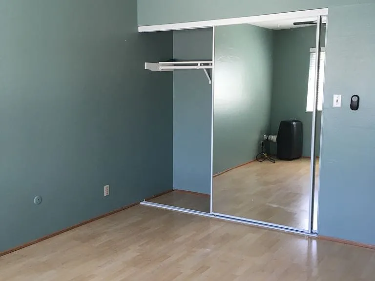 4501 Guiso Cmn — Photo 11