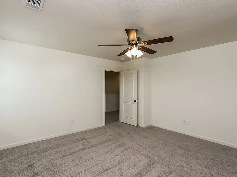 1818 Sandlin Dr — Photo 13
