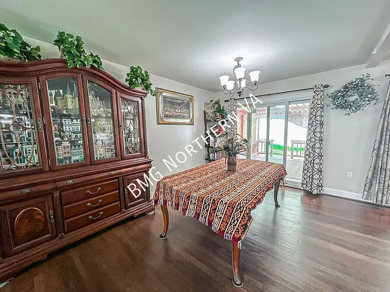 8237 Smithfield Ave — Photo 7