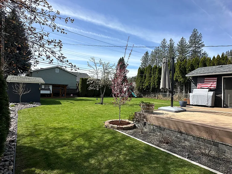 519 W Barnes Rd — Photo 12