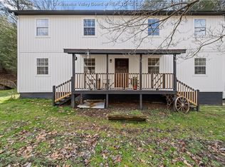 1238 Big Pigeon Rd, Pigeon, WV 25164