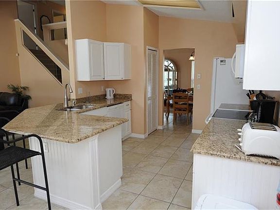 5th image of 3089 Bloomsbury Dr