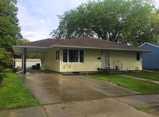 82 18th Ave N, Fargo, ND 58102
