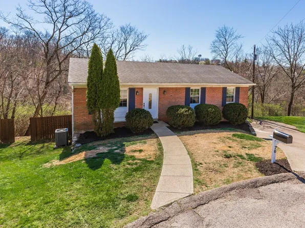 76 Stacy Ln, Fort Thomas, KY 41075