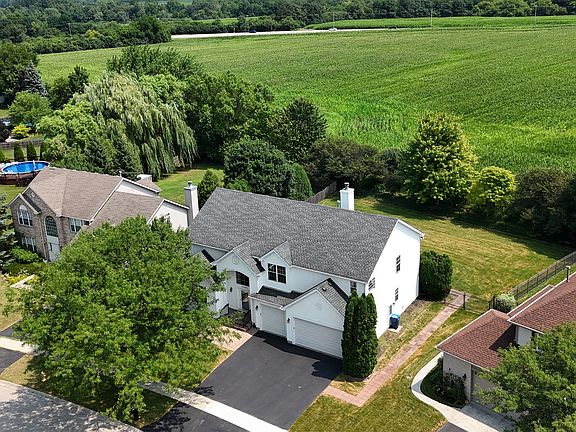 2nd image of 37089 N Bonnie Brae Rd