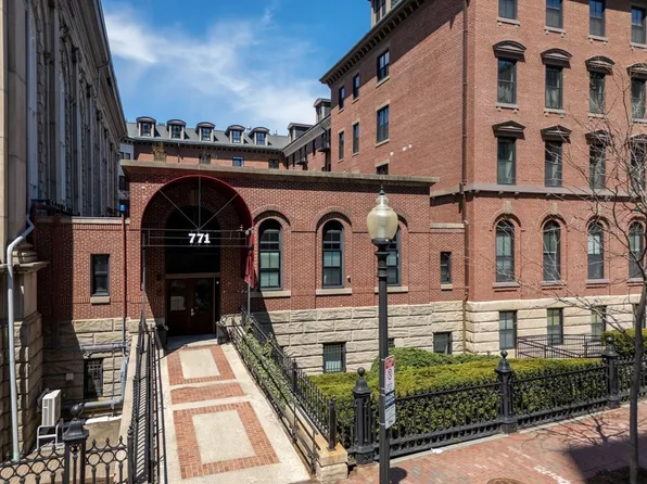 771 Harrison Ave #Tha, Boston, MA 02118