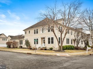 18 Berryland St, Chesterfield, NJ 08515