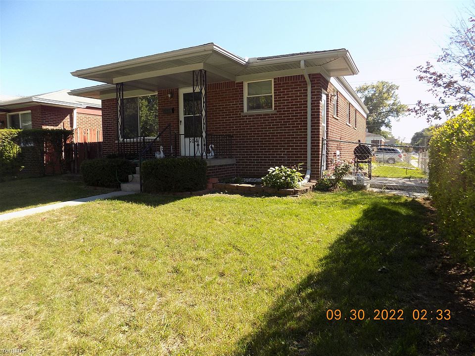 1st image of 504 E Lincoln Ave