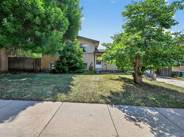2806 S Joslin Court, Denver, CO 80227