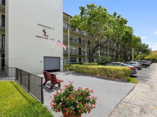 13250 SW 7th Ct APT 412L, Pembroke Pines, FL 33027