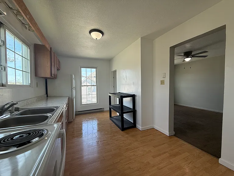500 Straley Ave #2 — Photo 11
