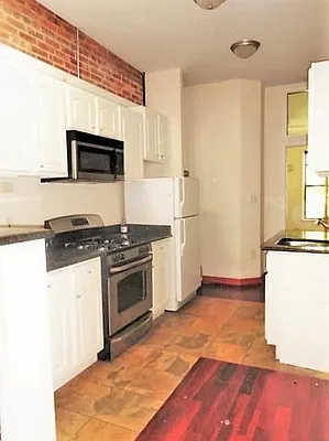 Rented by Wyckoff Realty | media 37