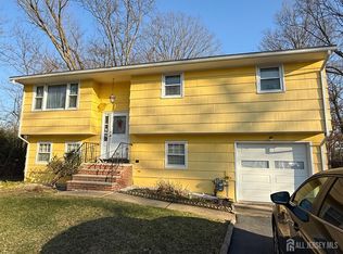 314 8th St, Piscataway, NJ 08854