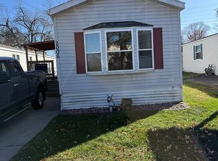 2006 Flamingo Dr NE, Ham Lake, MN 55304