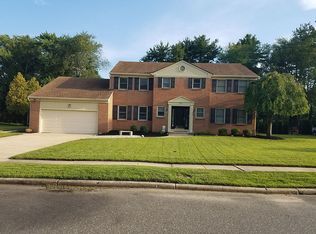 1911 Country Club Dr, Cherry Hill, NJ 08003