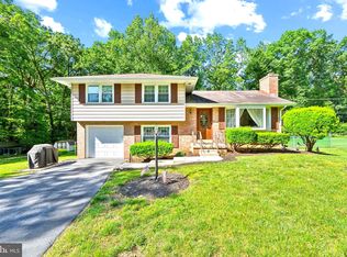 1038 W Kings Hwy, Coatesville, PA 19320
