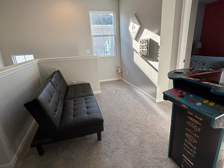 Cypress Ln — Photo 36