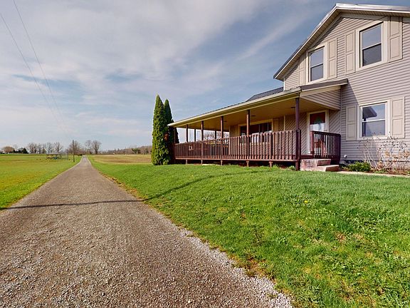3rd image of 924 Lattimer Rd W